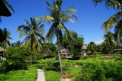 Hotel Breezes Beach Club