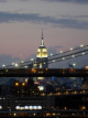 Blick von der Brooklyn Heights Promenade auf das Empire State Building