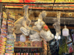 Hexenmarkt: Die Lamaften werden beim Hausbau Pachamama geopfert