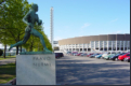 Olympiastadion mit Statue des berhmten Finnischen Lufers Paavo Nurmi