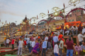 Aarti-Zeremonie: T�gliches hinduistisches Ritual zum Sonnenuntergang