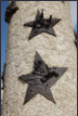 Schengen - Stele mit Symbolen fr die einzelnen Mitgliedslnder des Schengener Abkommens