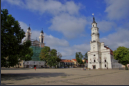 Kaunas - Rathaus und Jesuitenkirche