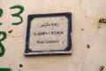 Straenschilder in arabischen, berberischen und lateinischen Buchstaben
