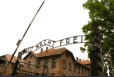 Auschwitz - Das zynisches Schild am Eingang zum Konzentrationslager