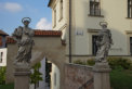 Rund um die Kathedrale St. Peter und Paul