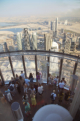 Burj Khalifa - Blick von der Aussichtsplattform in ca 450 m Hhe